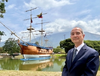 佐藤靖大使